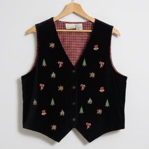 Casey & Max Velvet Vest Women’s L  Holiday Christmas Embroidered Vintage